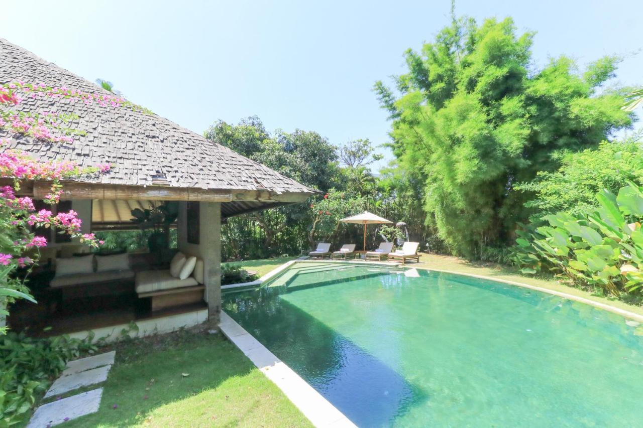 Villa Sin Sin Canggu Esterno foto